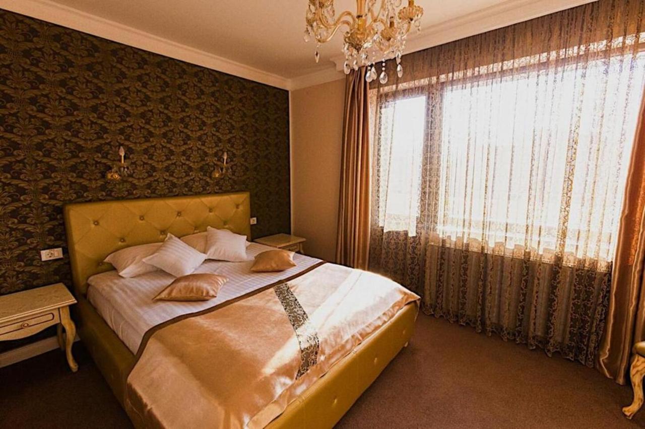 Hotel 4cardinal's Boutique Braşov